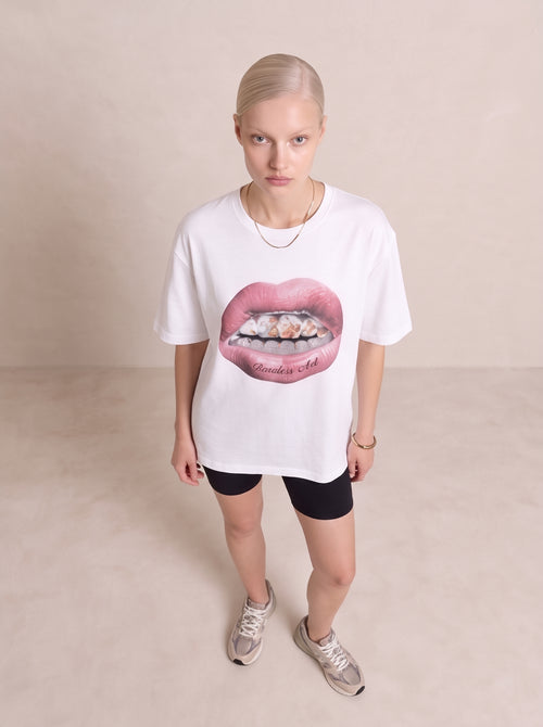 Lips Loose Tee