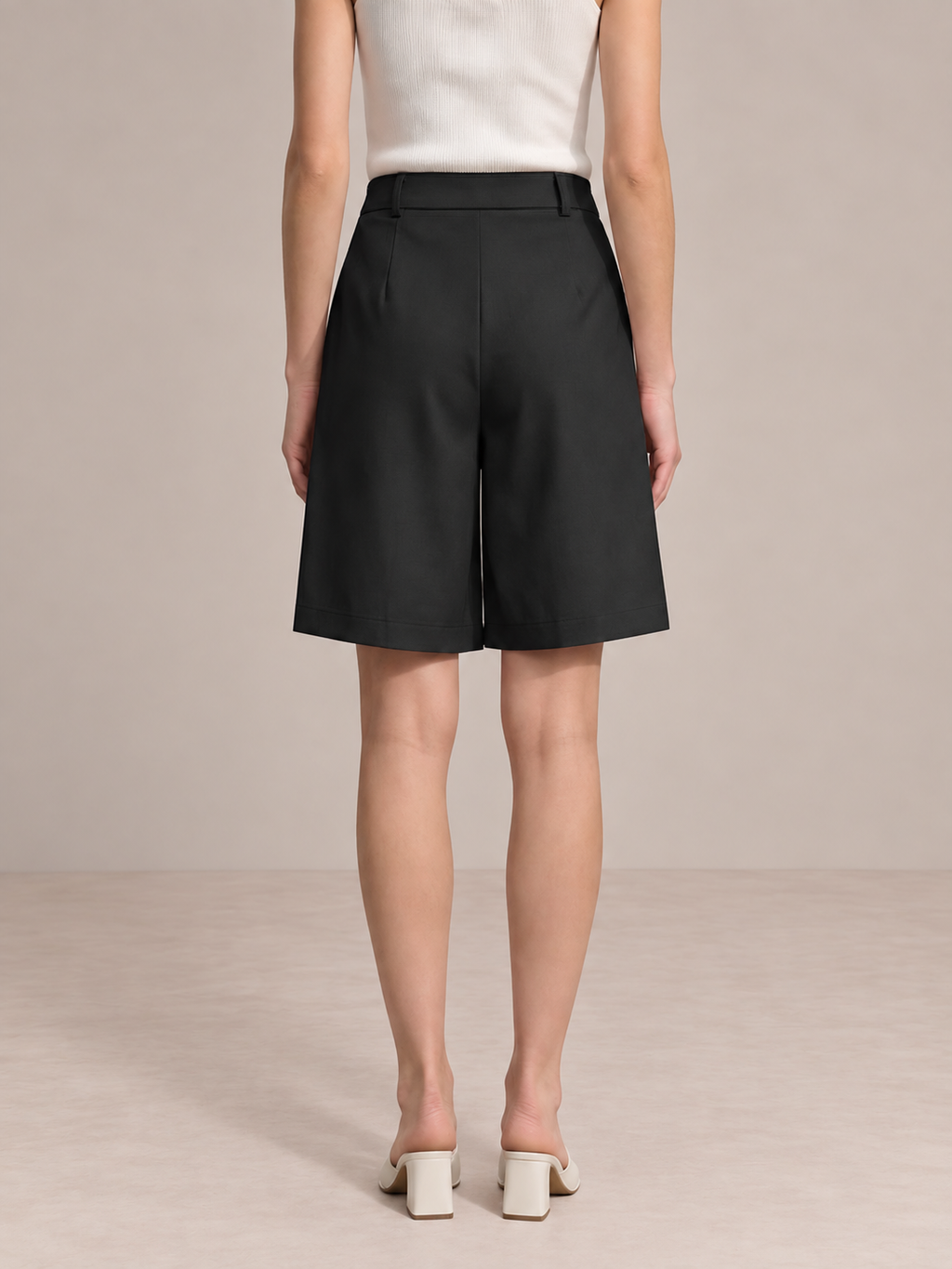 Plissierte, maßgeschneiderte Shorts