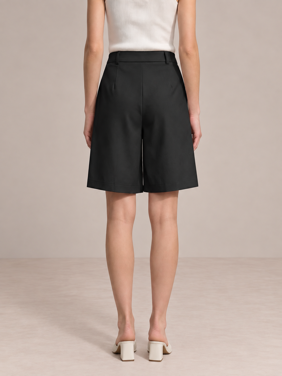 Plissierte, maßgeschneiderte Shorts