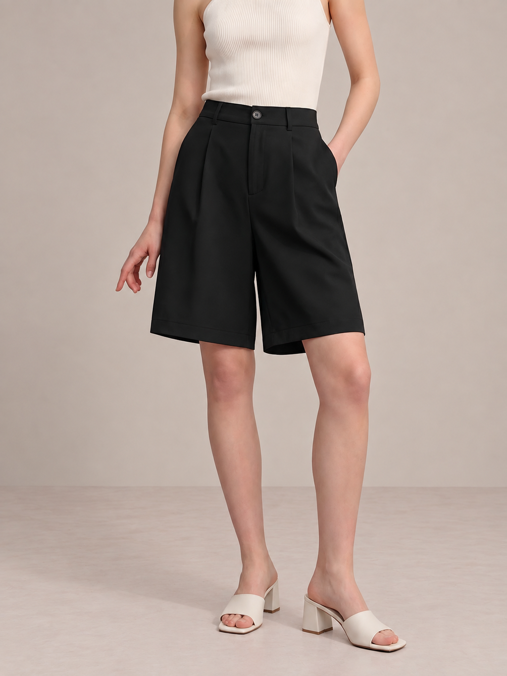 Plissierte, maßgeschneiderte Shorts