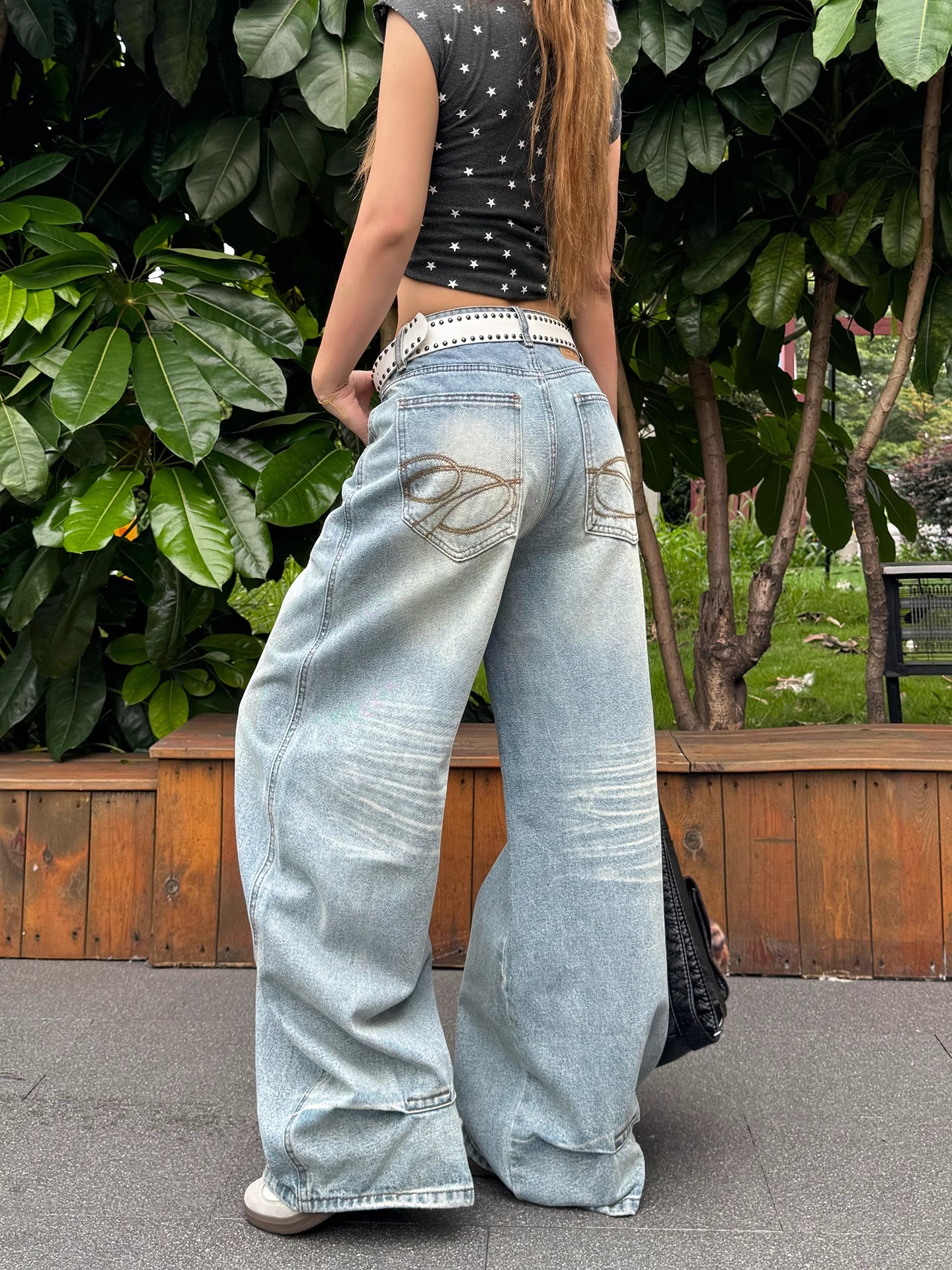 Washed Wide Leg Jeans