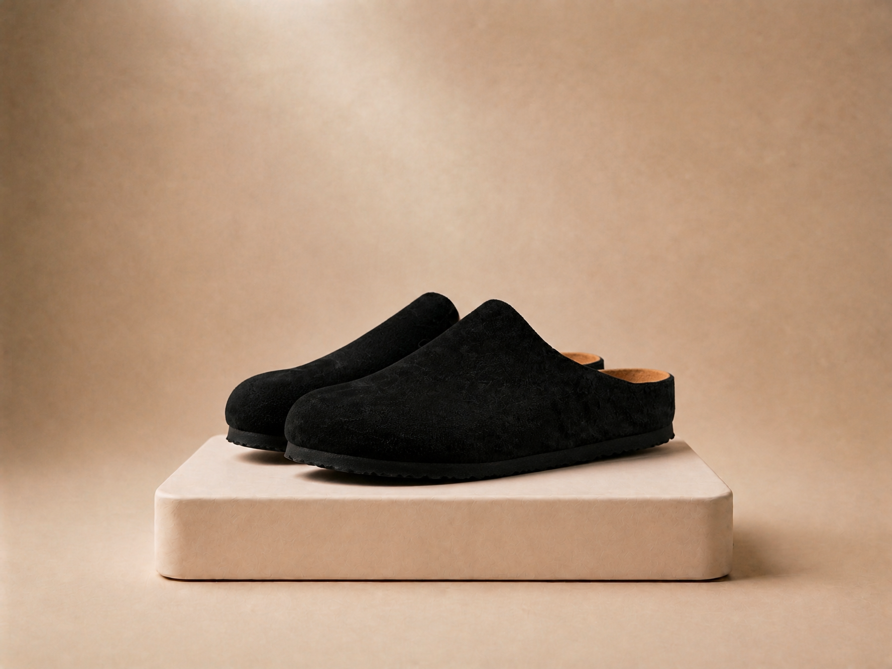 Half slippers