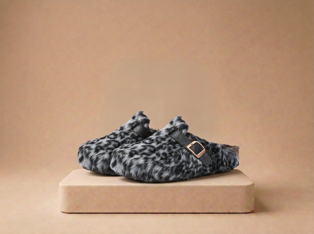Leopard Slipper